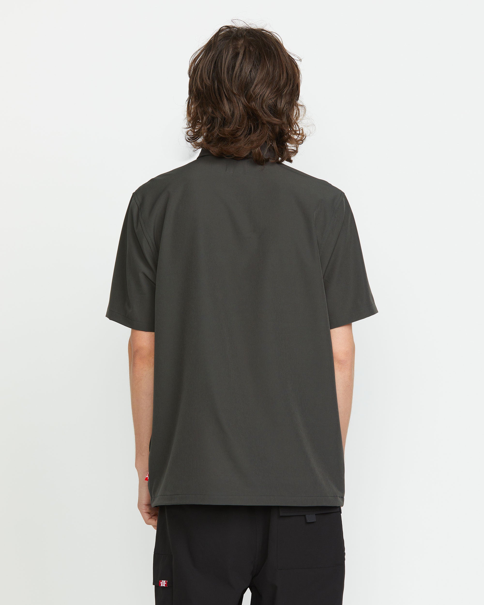 Volcom Japan Men's Sense Popover Short Sleeve Shirt - Image 2